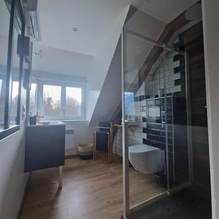 Duplex *
